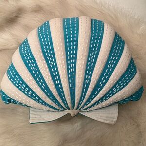 Rightside Design Shell Accent Pillow